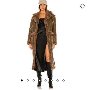 LPA by revolve Adriano shearling Coat in Taupe